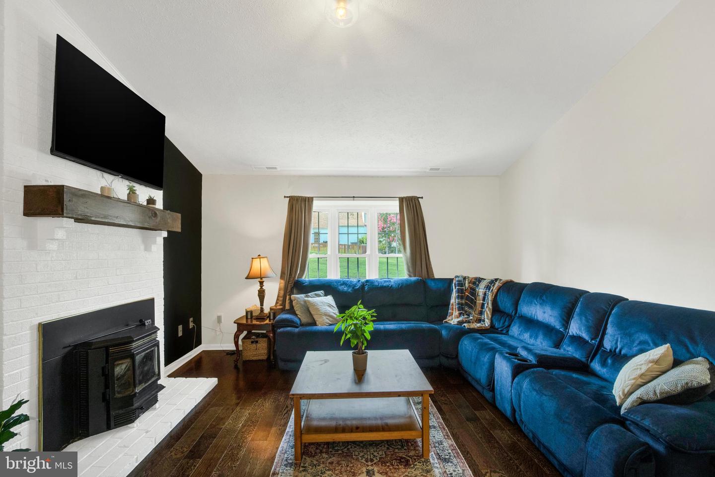 1307 Jervis Sq Property Photo 10