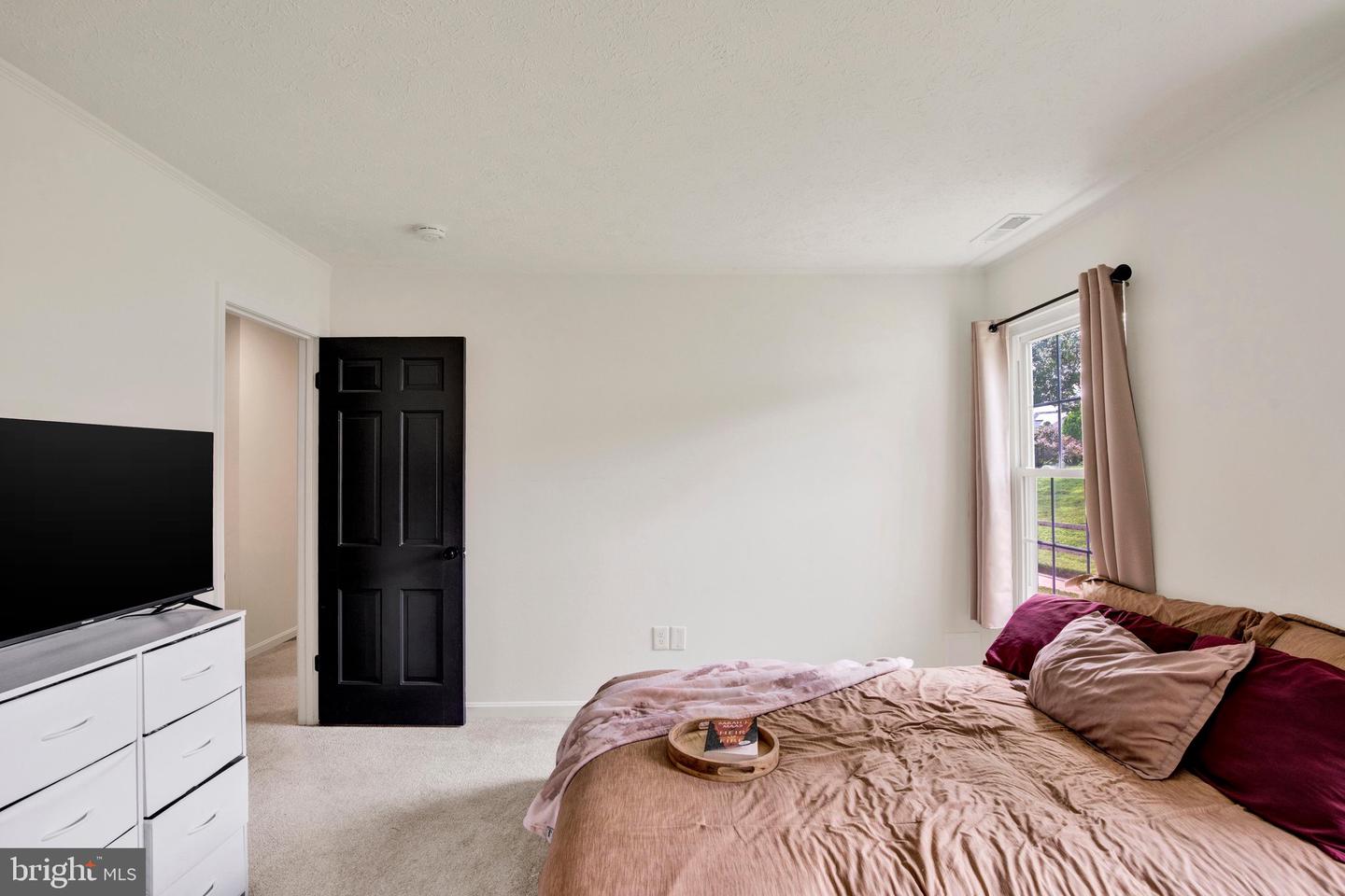 1307 Jervis Sq Property Photo 14