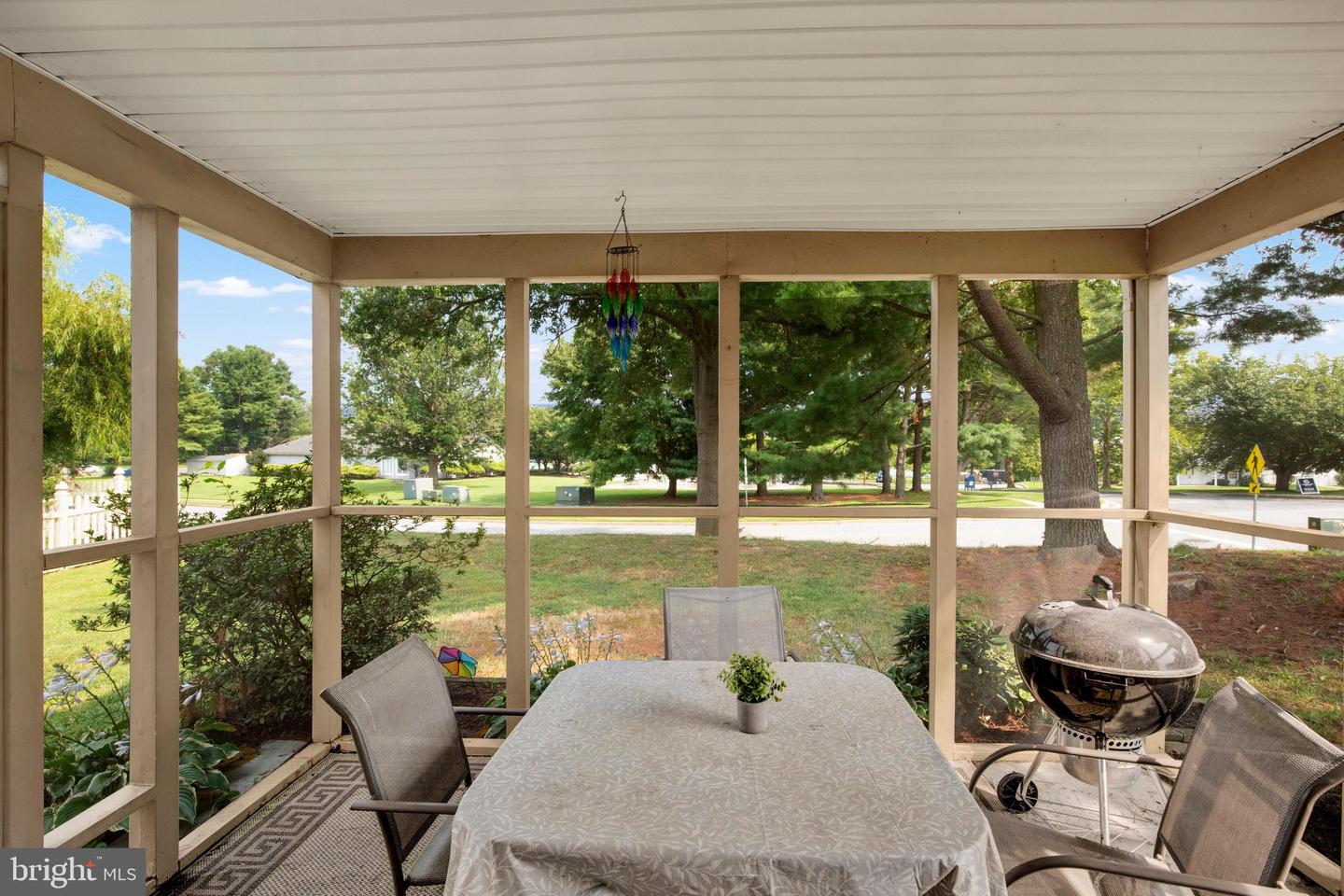 1307 Jervis Sq Property Photo 22