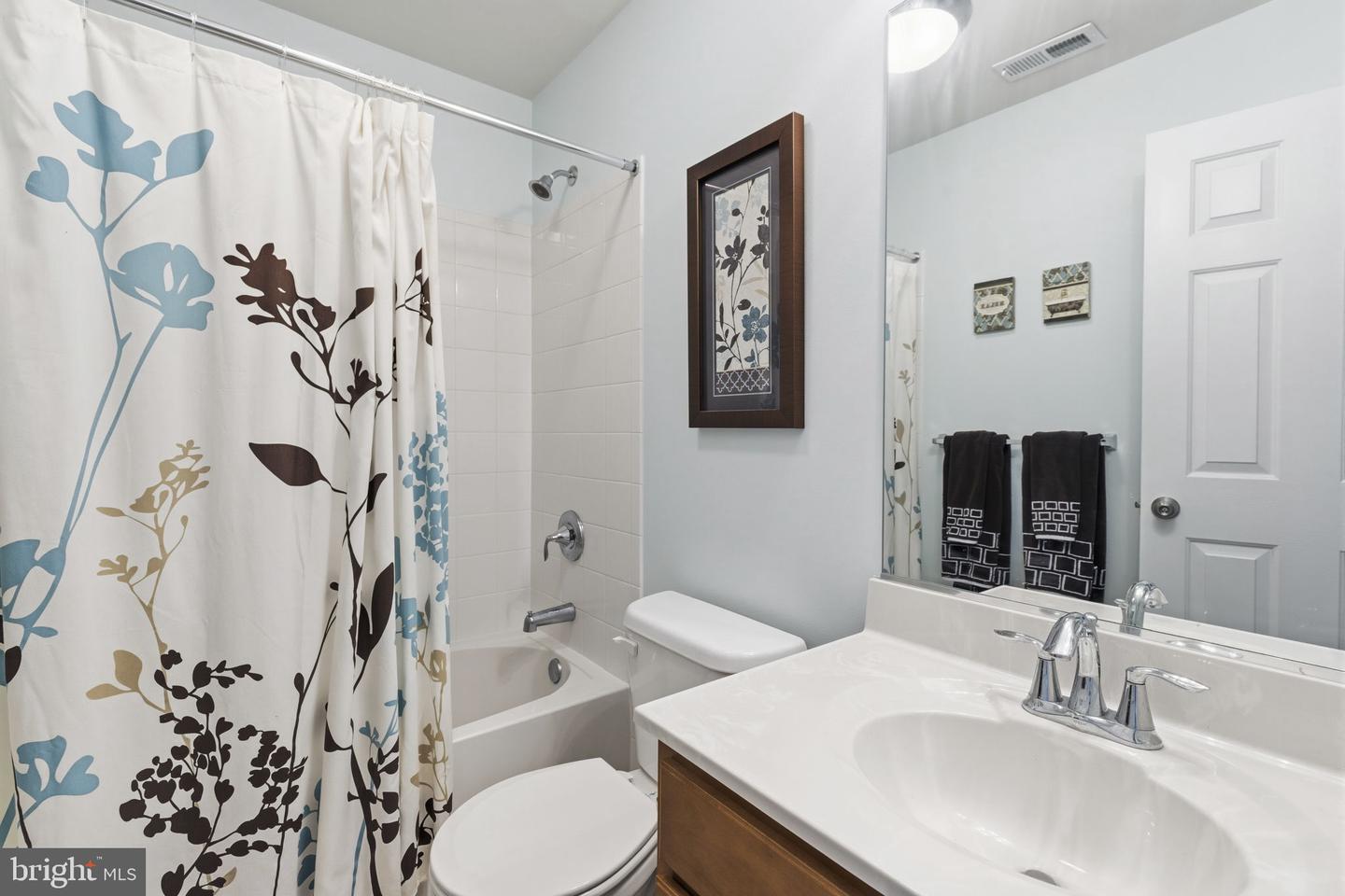 624 Snowberry Way Property Photo 23