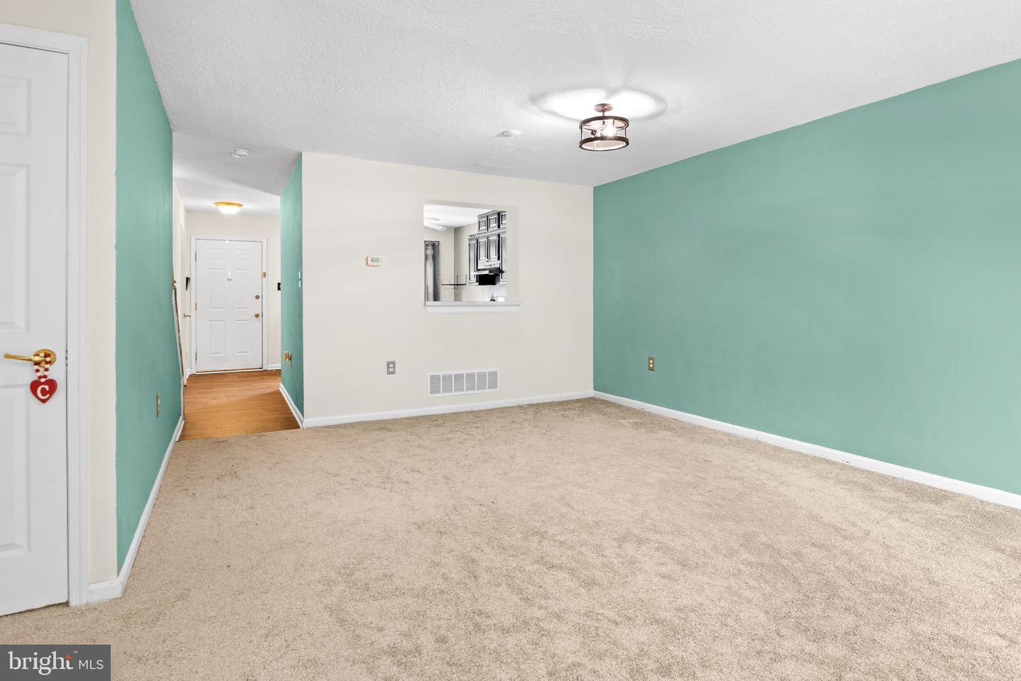 4240 Goodson Ct Property Photo 14
