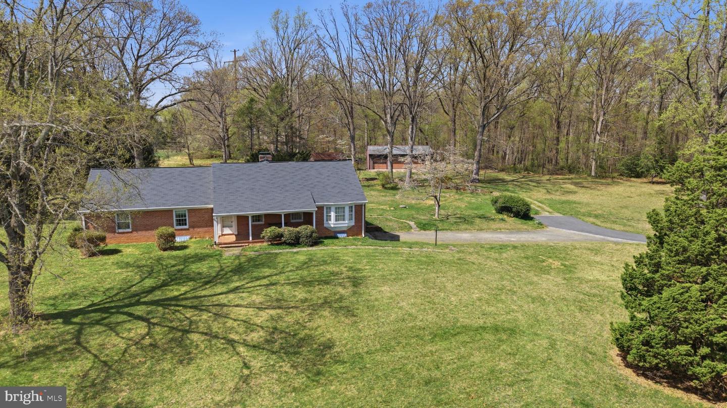 2240 Rutledge Rd Property Photo 5