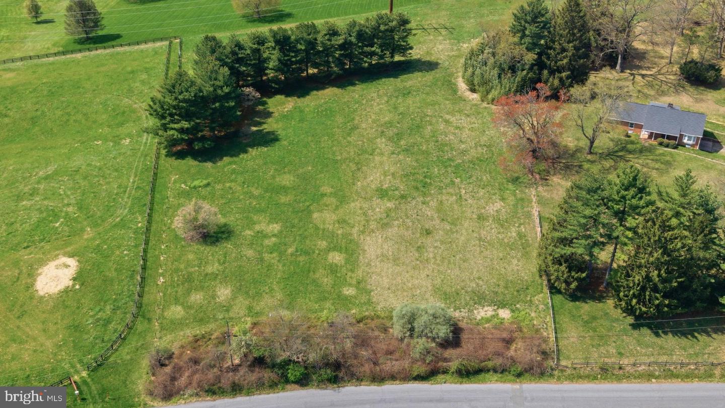2240 Rutledge Rd Property Photo 7
