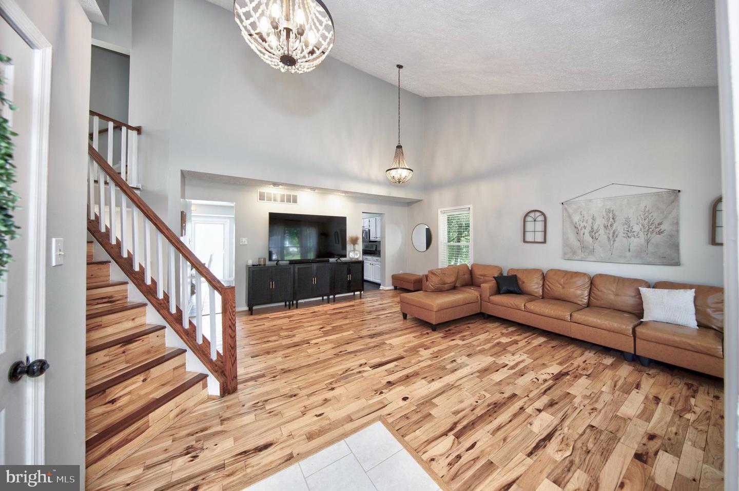 1407 Valley Forge Way Property Photo 2