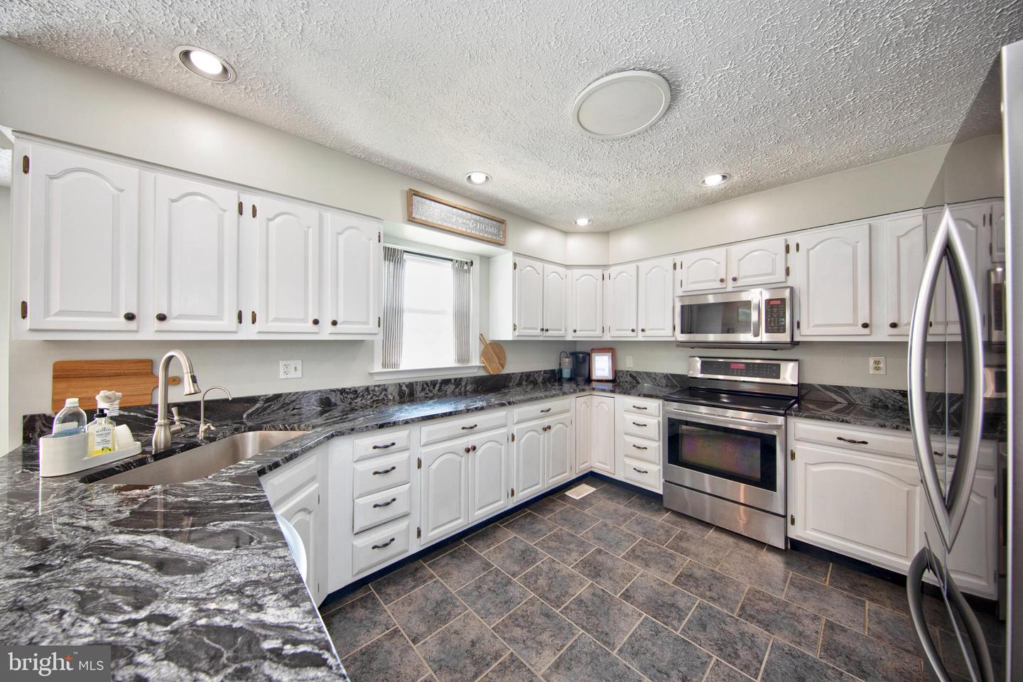 1407 Valley Forge Way Property Photo 7