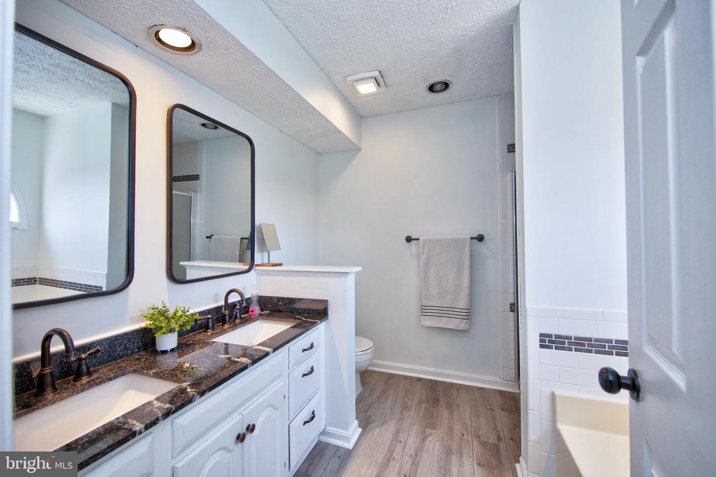 1407 Valley Forge Way Property Photo 23