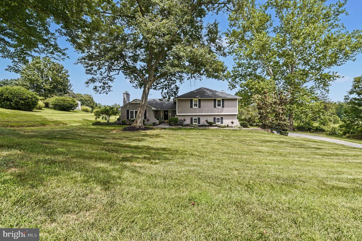 1509 Rolling Rd Property Photo 47