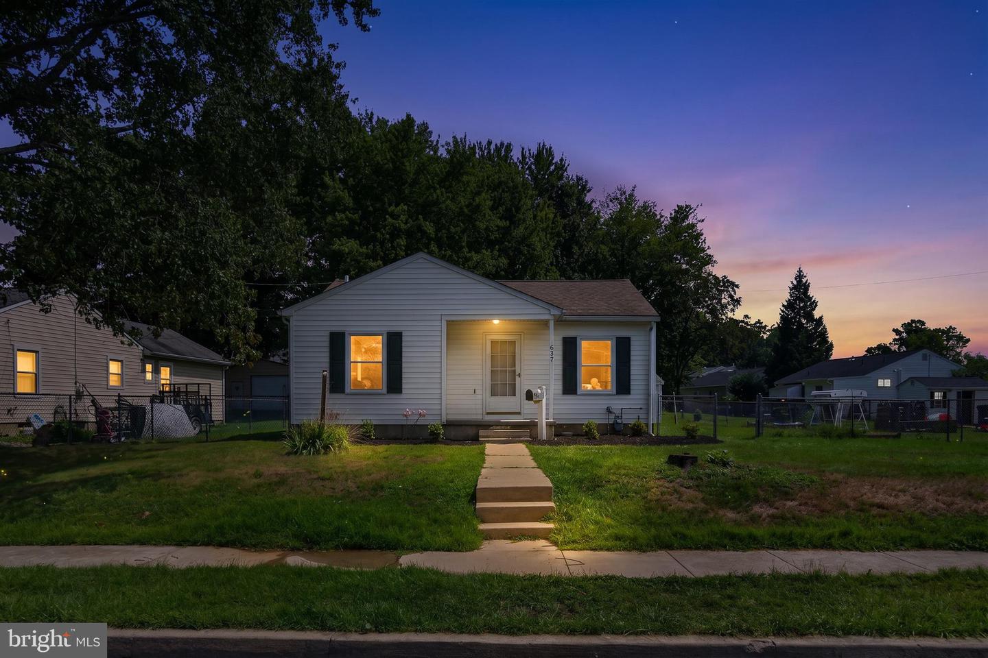 637 Market St Property Photo 1