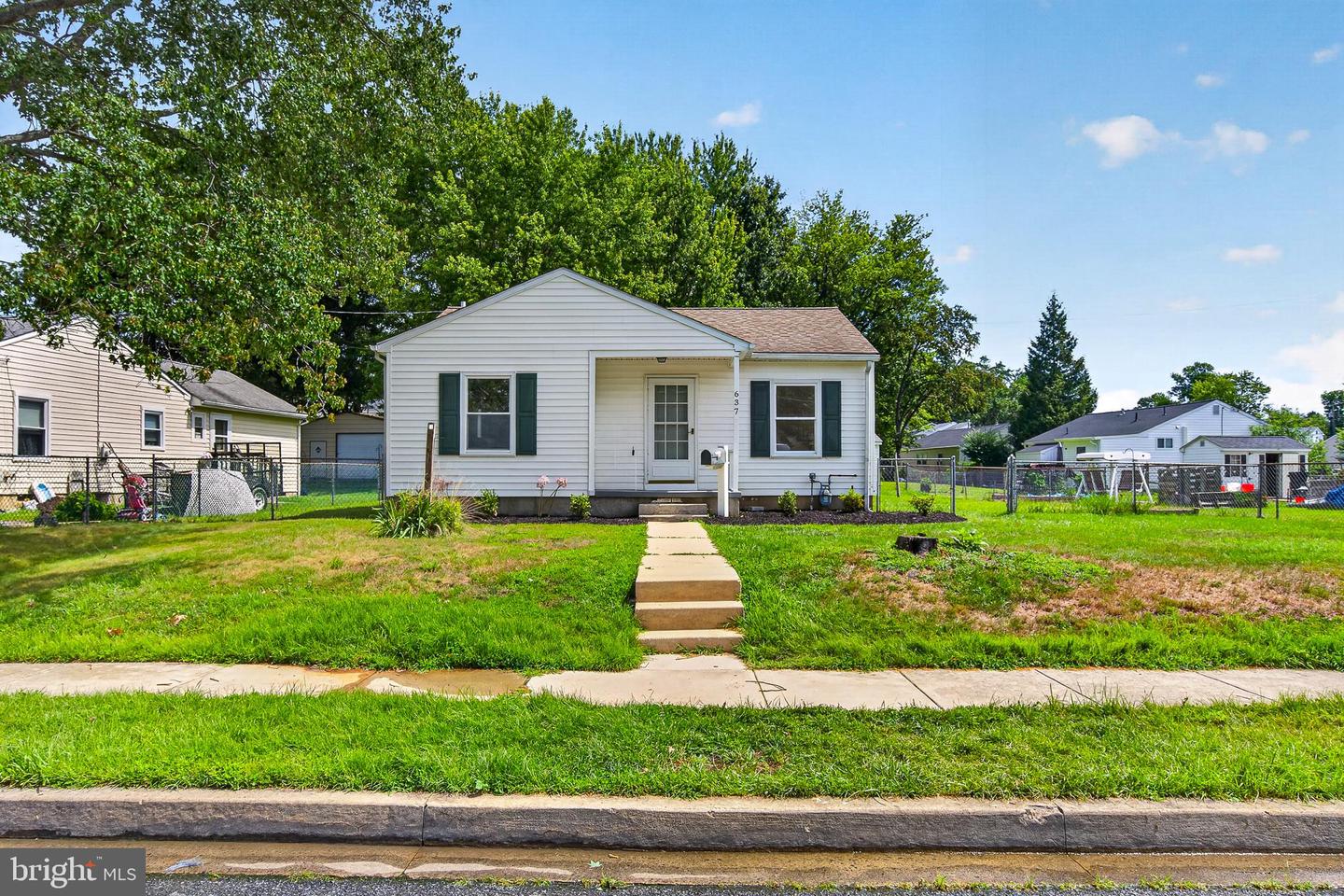 637 Market St Property Photo 3