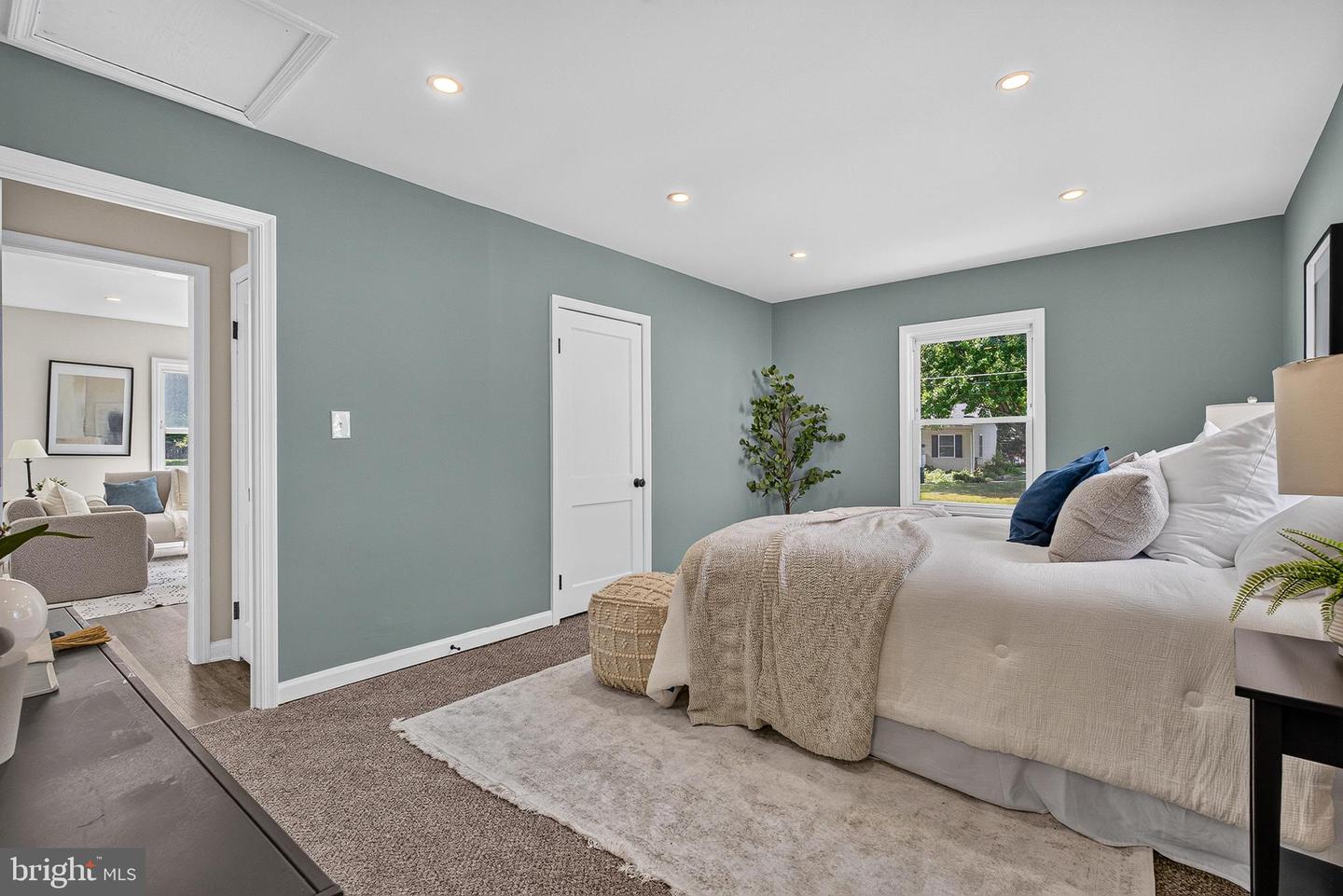 637 Market St Property Photo 24