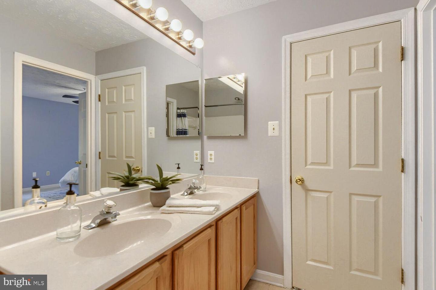 1150 Splashing Brook Dr Property Photo 28