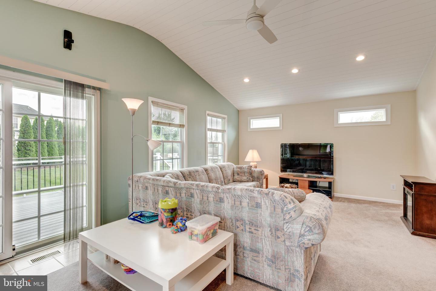 2213 Autumn Glow Ct Property Photo 36