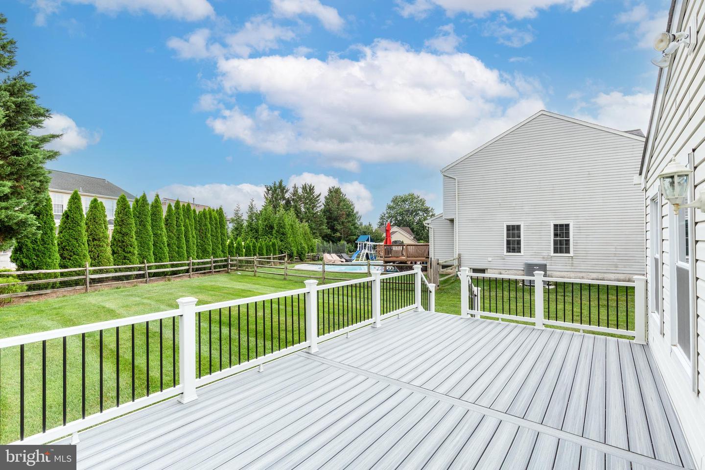 2213 Autumn Glow Ct Property Photo 37