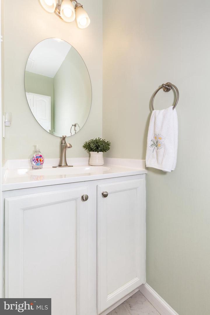 2213 Autumn Glow Ct Property Photo 39