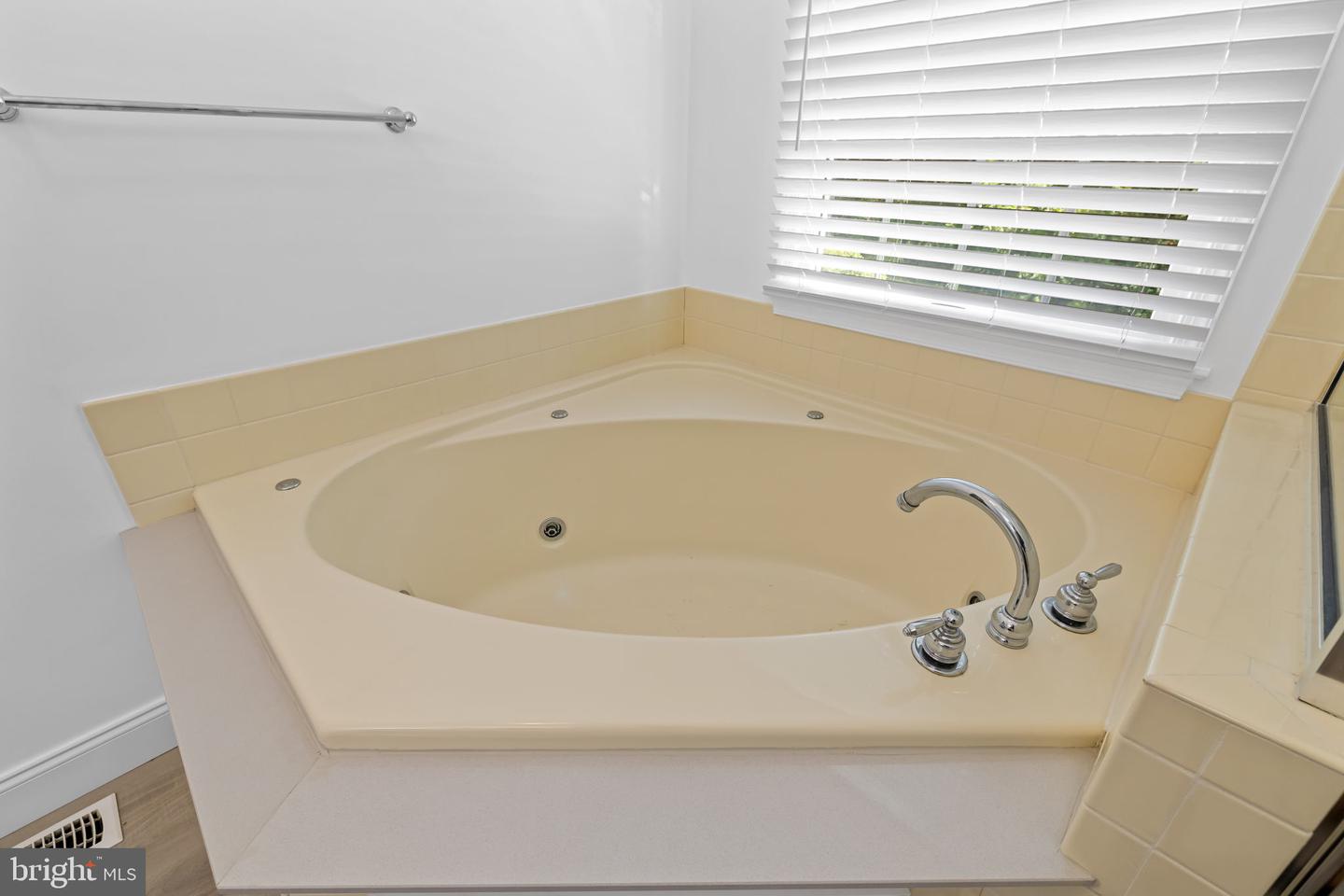 5017 Norrisville Rd Property Photo 32
