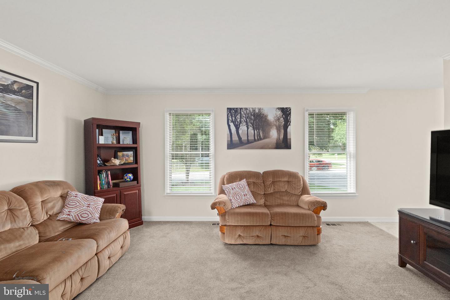1209 Dranmore Way Property Photo 5