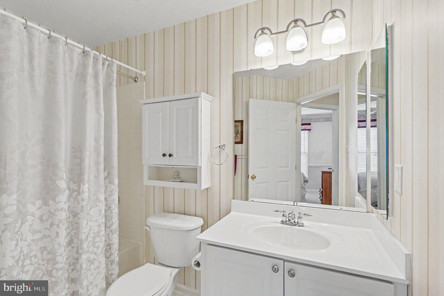 1328 Lewis Ln Property Photo 27
