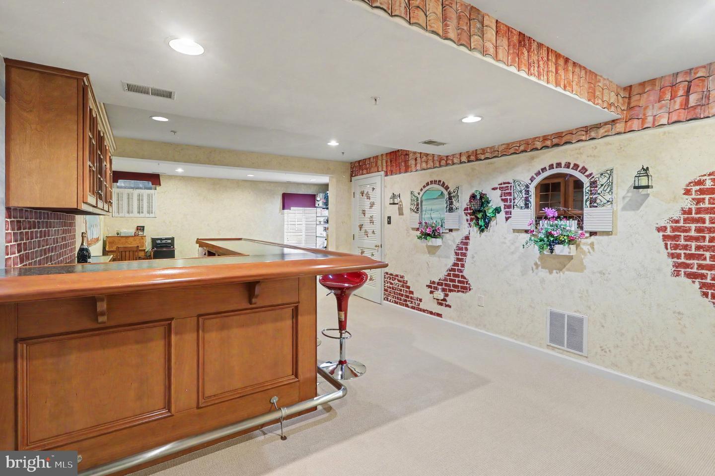 1328 Lewis Ln Property Photo 32