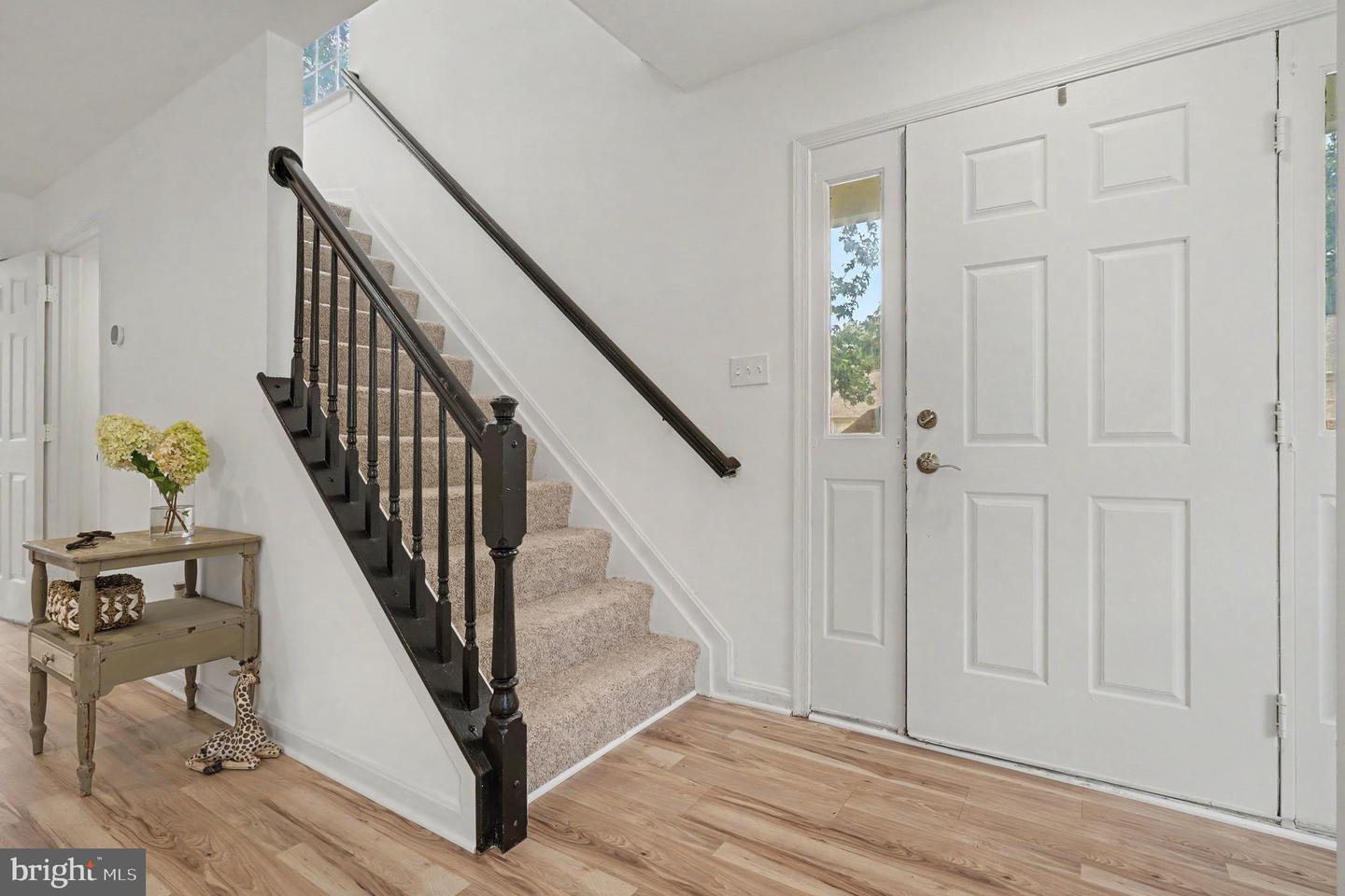 1901 Millington Sq Property Photo 14