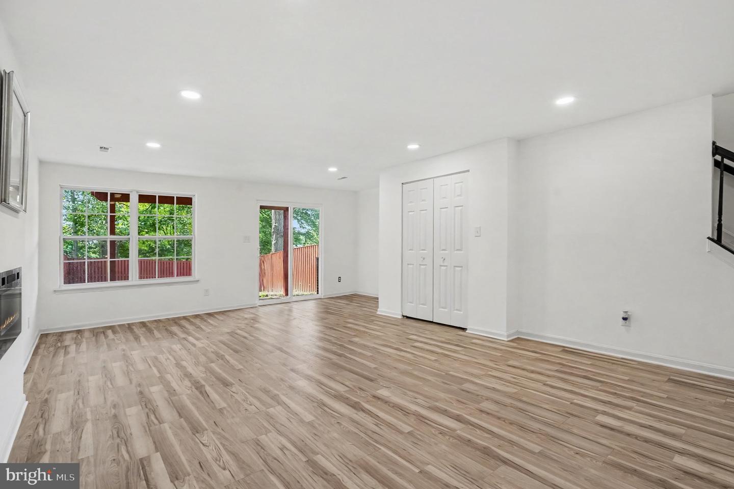 1901 Millington Sq Property Photo 26