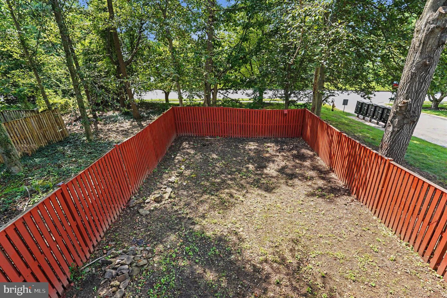 1901 Millington Sq Property Photo 32