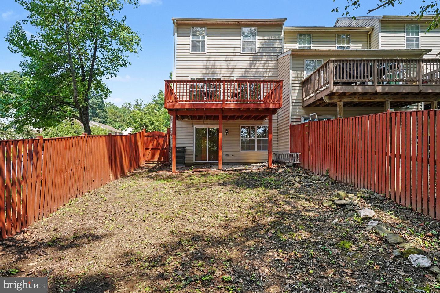 1901 Millington Sq Property Photo 34