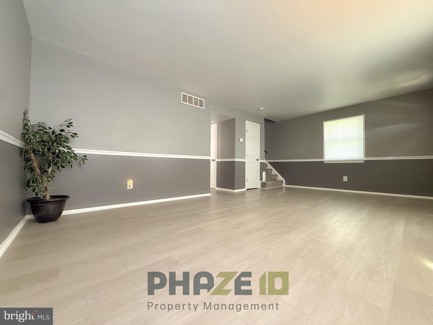 1394 Harford Dr Property Photo 11