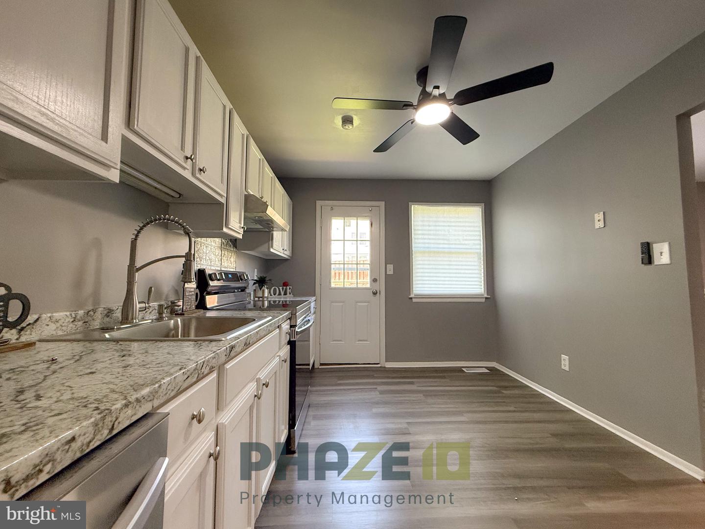 1394 Harford Dr Property Photo 14