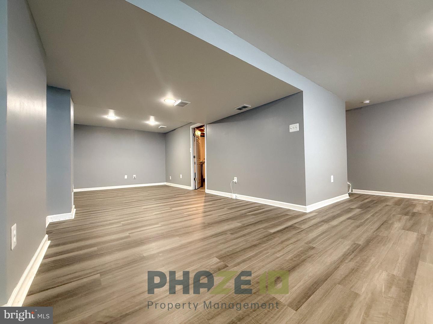 1394 Harford Dr Property Photo 25