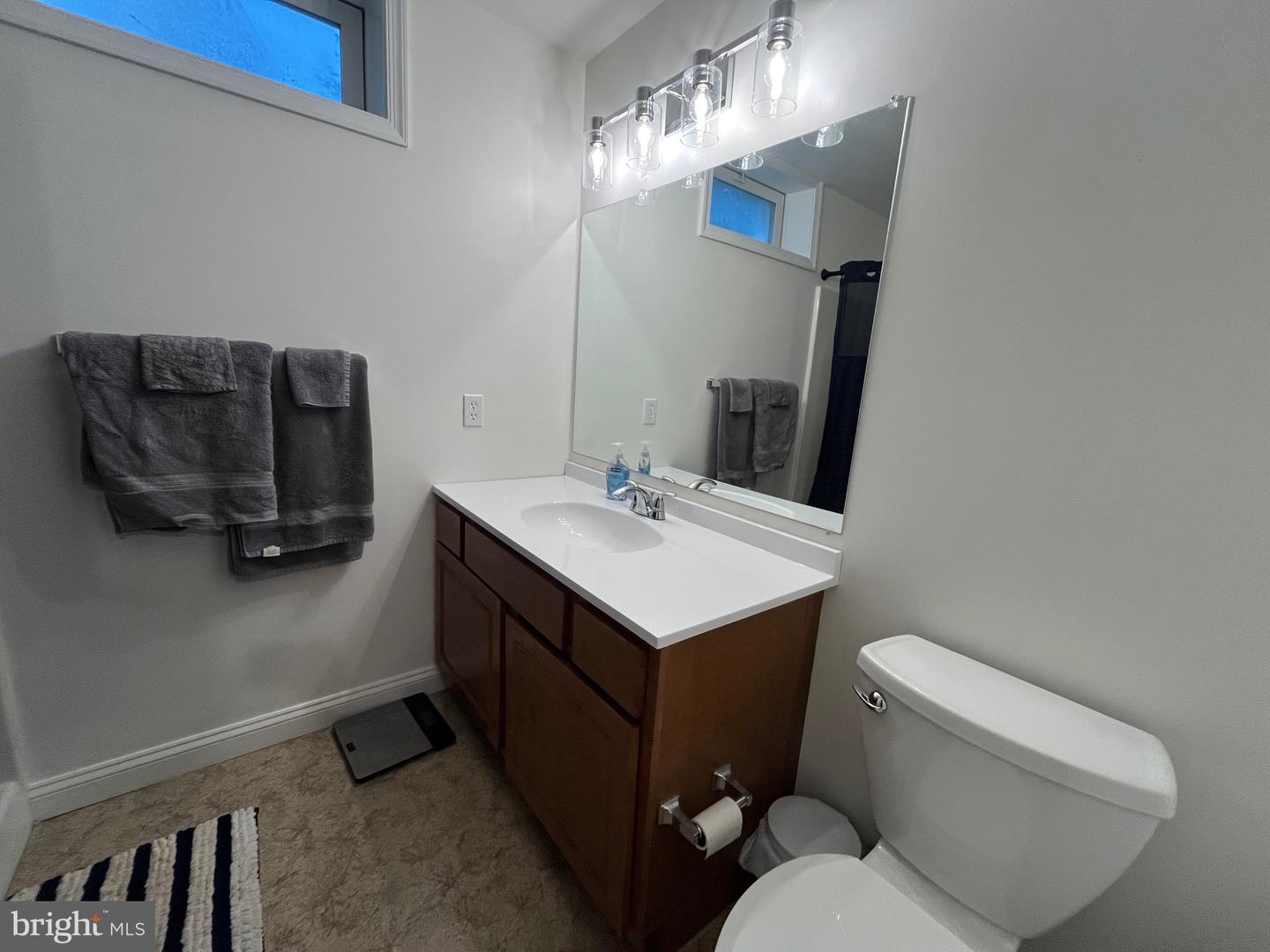 400 Gresham Ct Property Photo 34