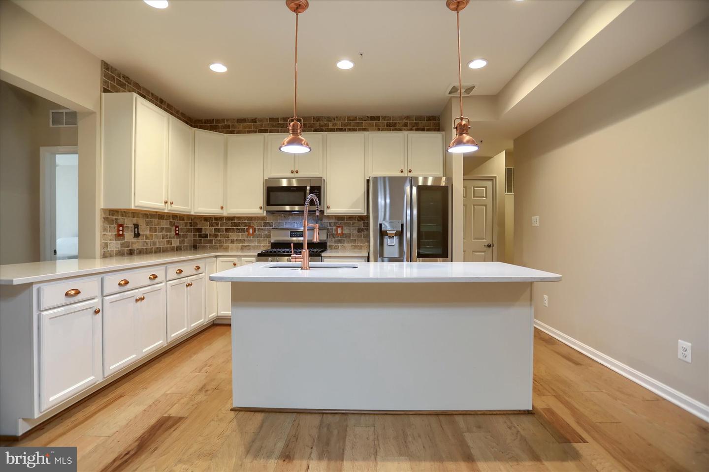 3627 Skylark Ct Property Photo 9