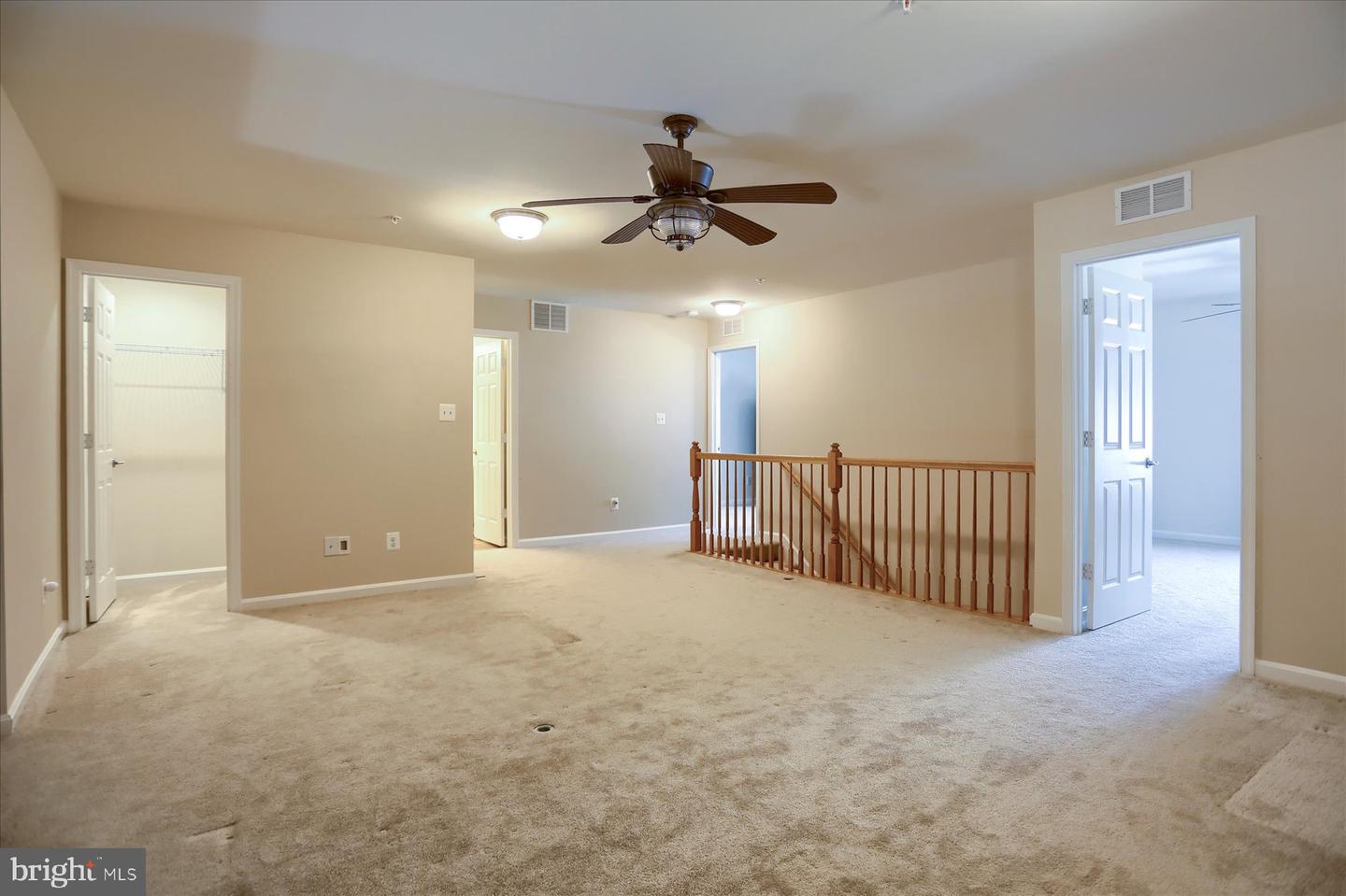 3627 Skylark Ct Property Photo 28