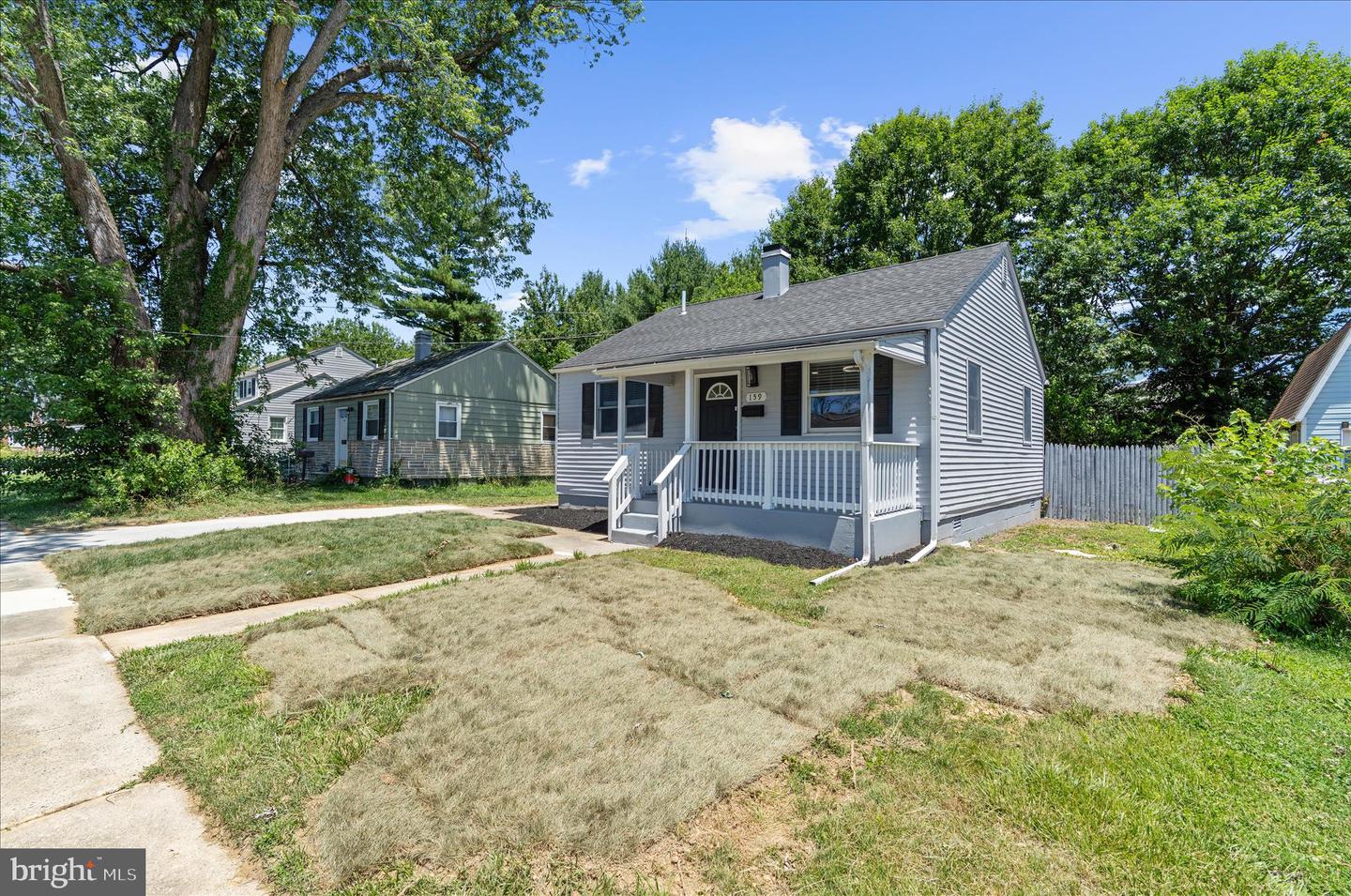 159 E Deen Ave Property Photo 3