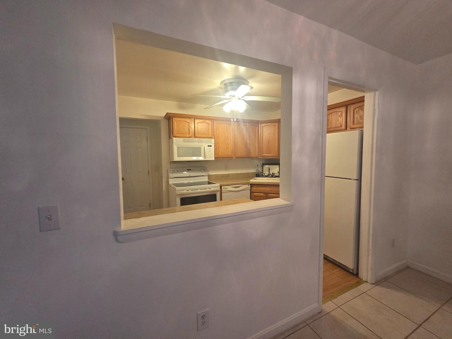 220-a Crocker Dr #220-a Property Photo 9