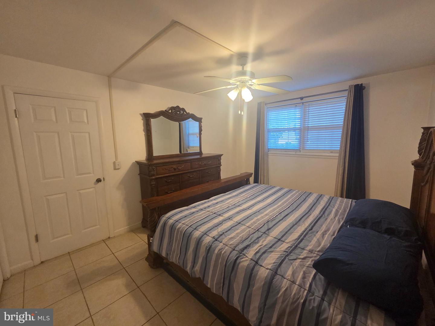 220-a Crocker Dr #220-a Property Photo 17