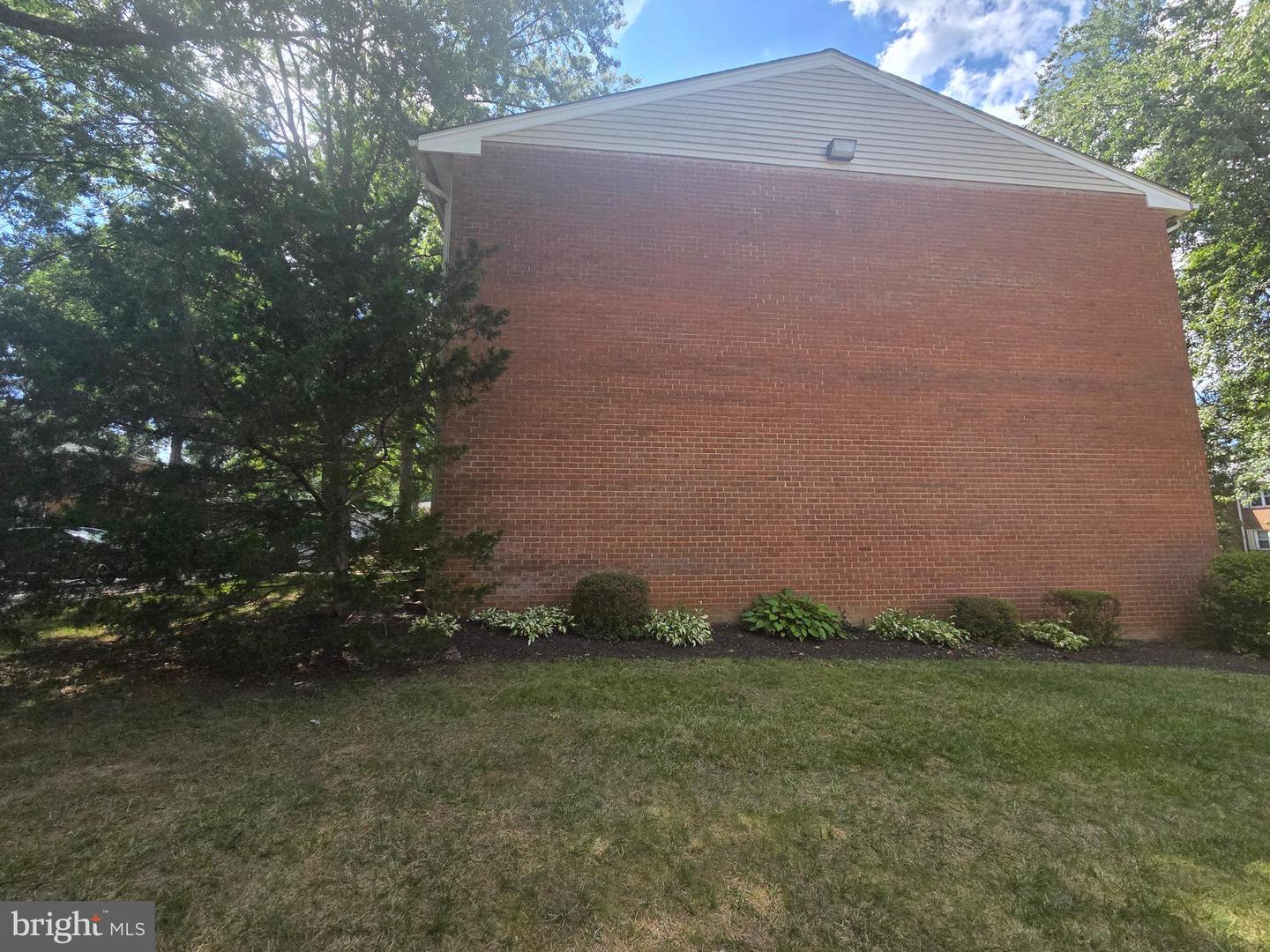 220-a Crocker Dr #220-a Property Photo 25