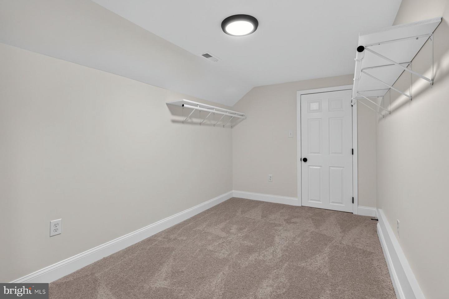 705 Singer Rd Property Photo 35