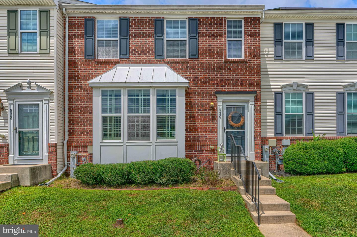 530 Lothian Way Property Photo 1