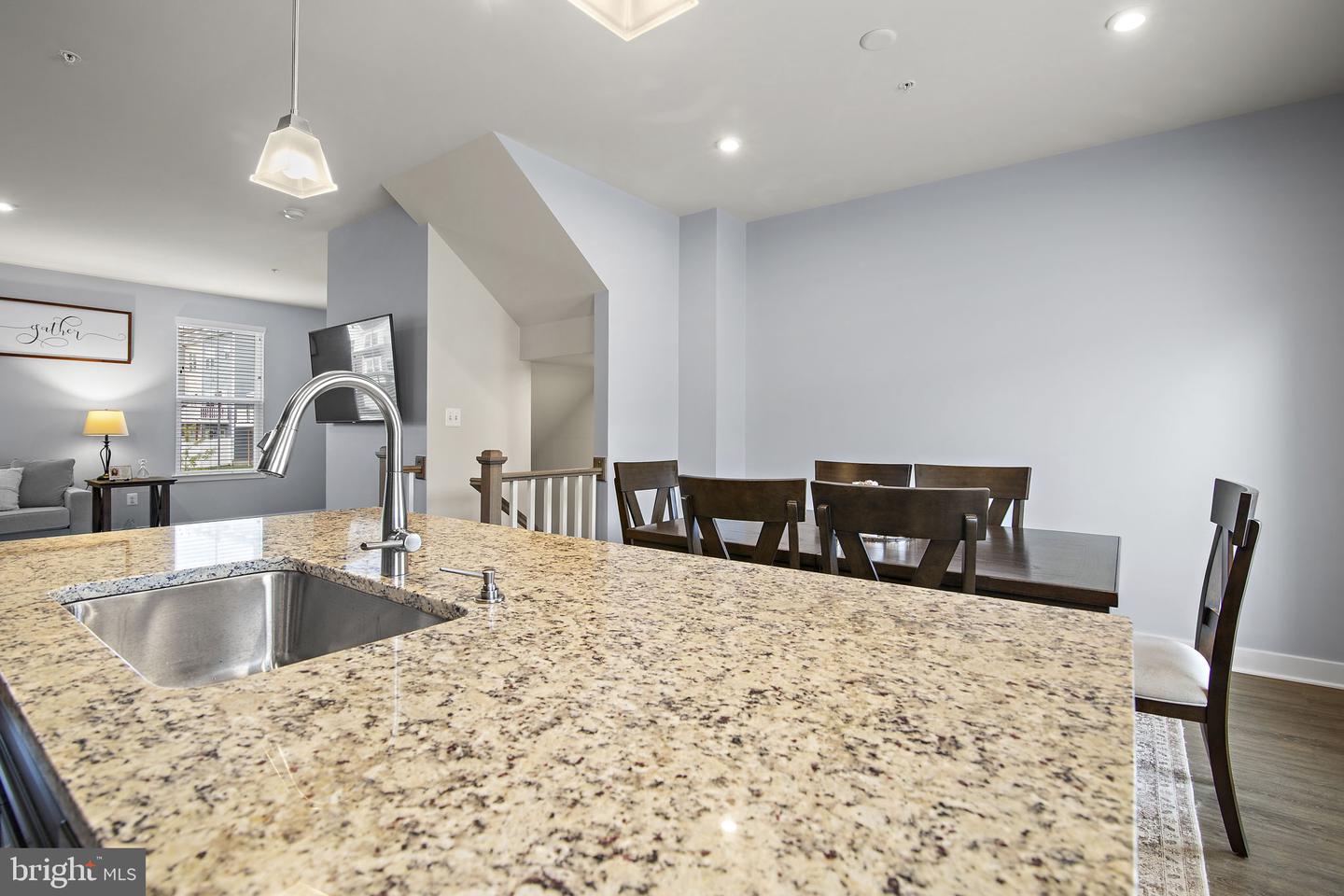 2528 Schooner Way Property Photo 5