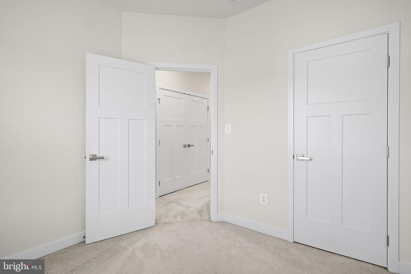 2528 Schooner Way Property Photo 15