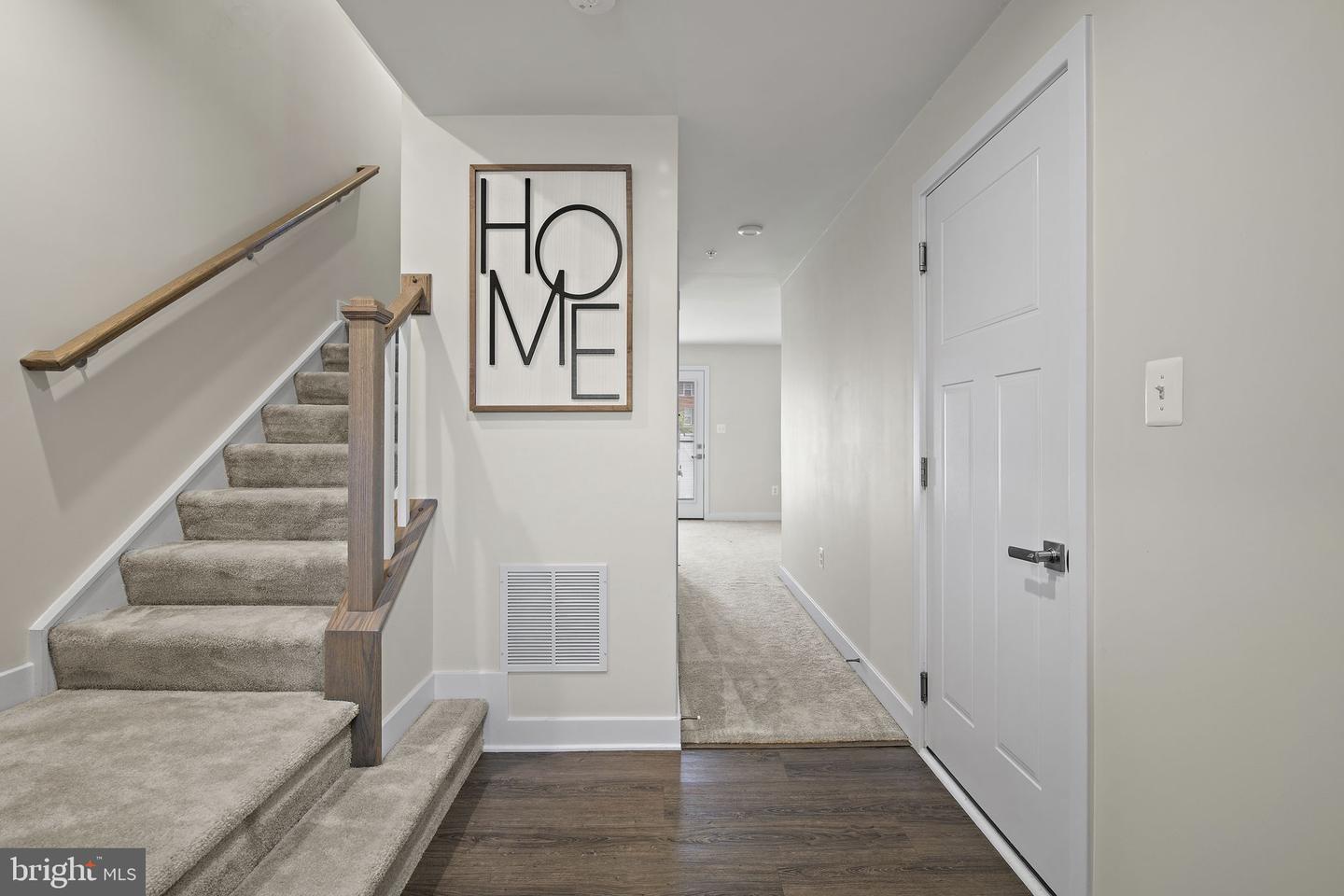 2528 Schooner Way Property Photo 20