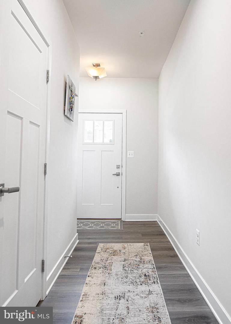 2527 Chessie Way Property Photo 6