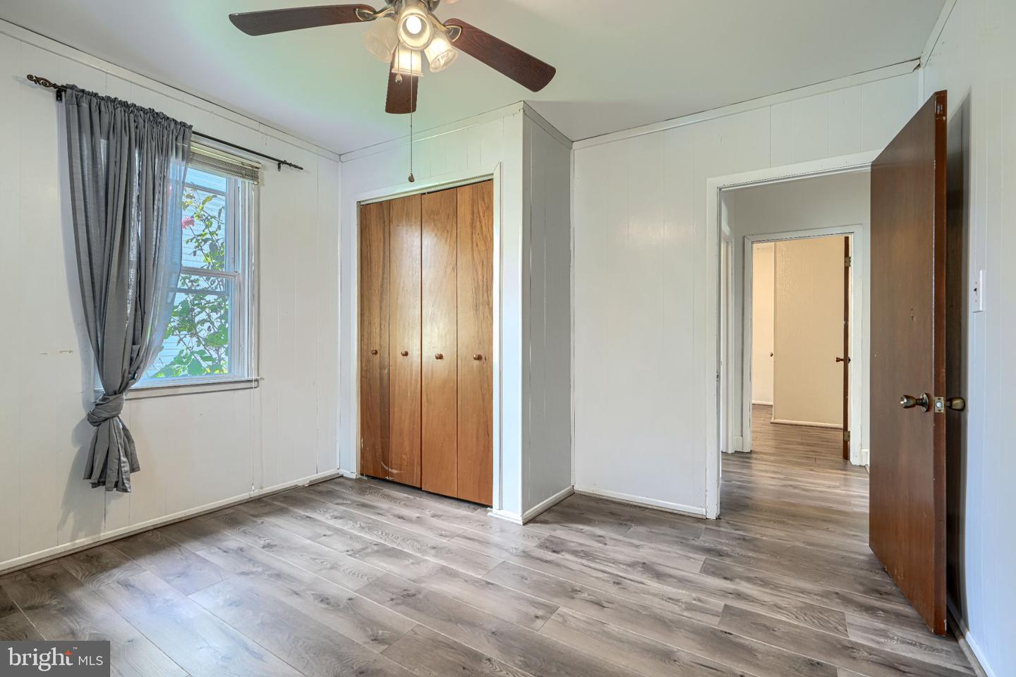 206 Oak St Property Photo 19