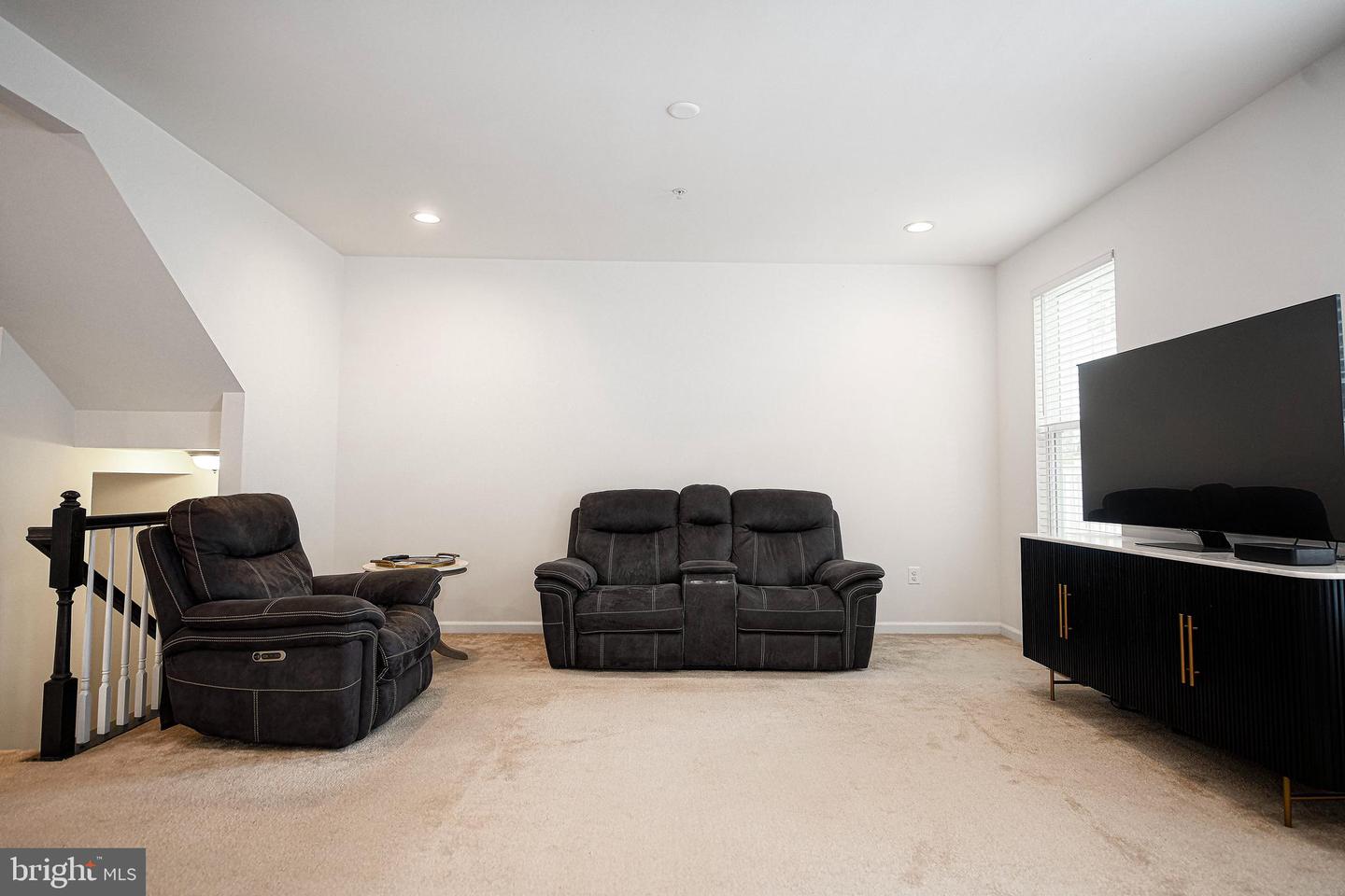 1259 Colonnade Ln Property Photo 12
