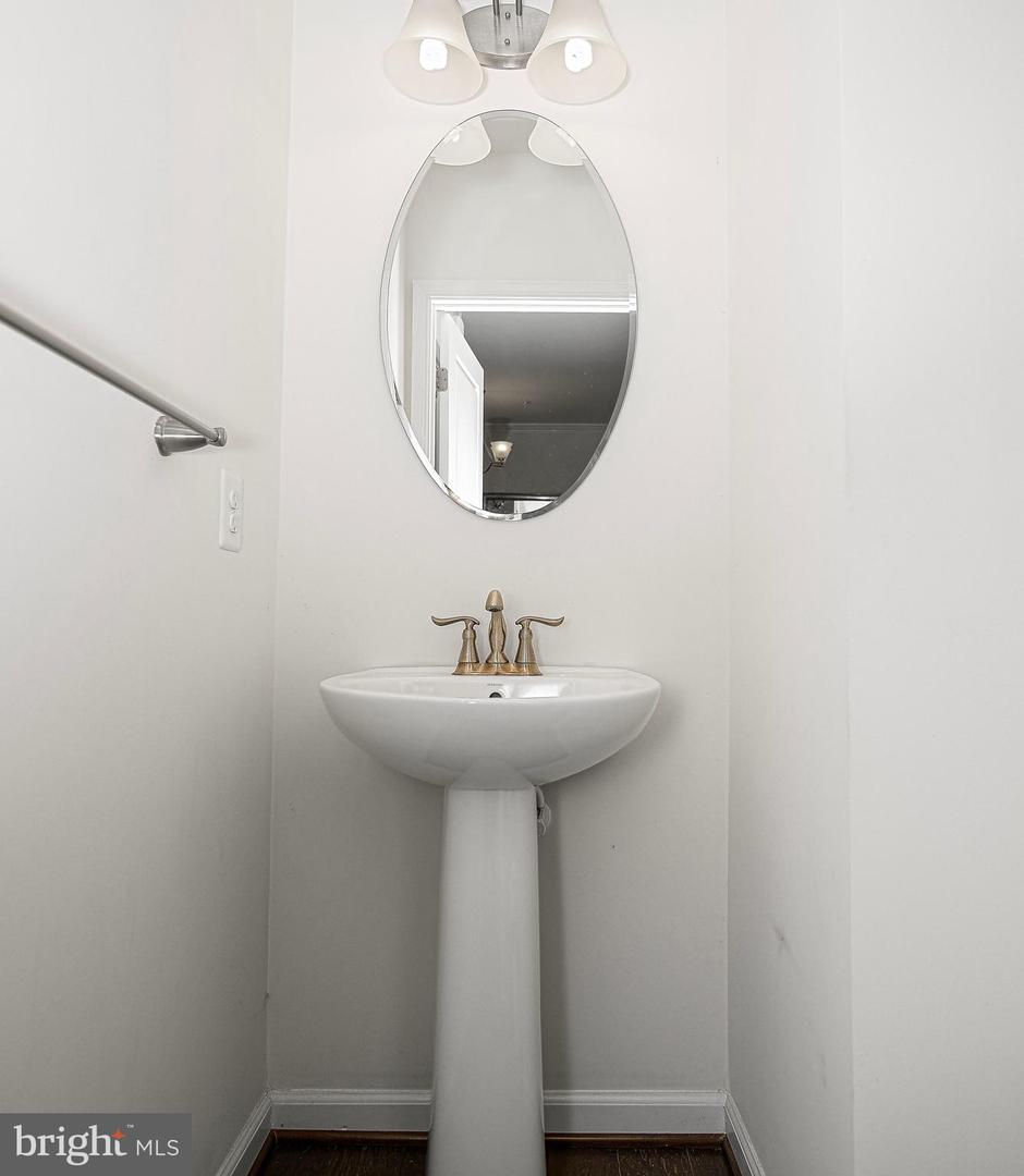 1259 Colonnade Ln Property Photo 13
