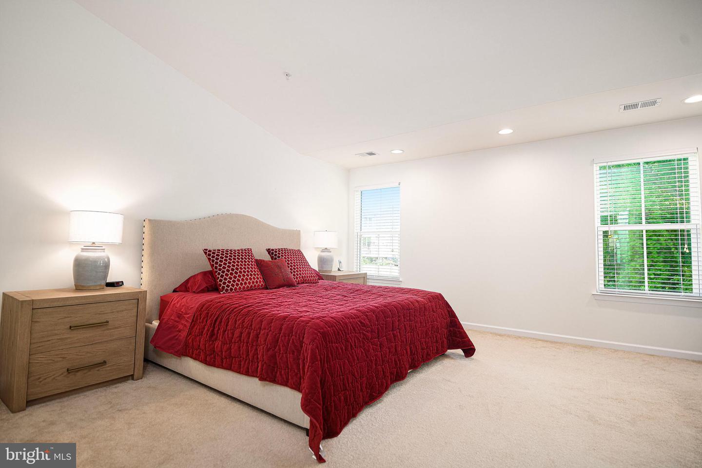 1259 Colonnade Ln Property Photo 23