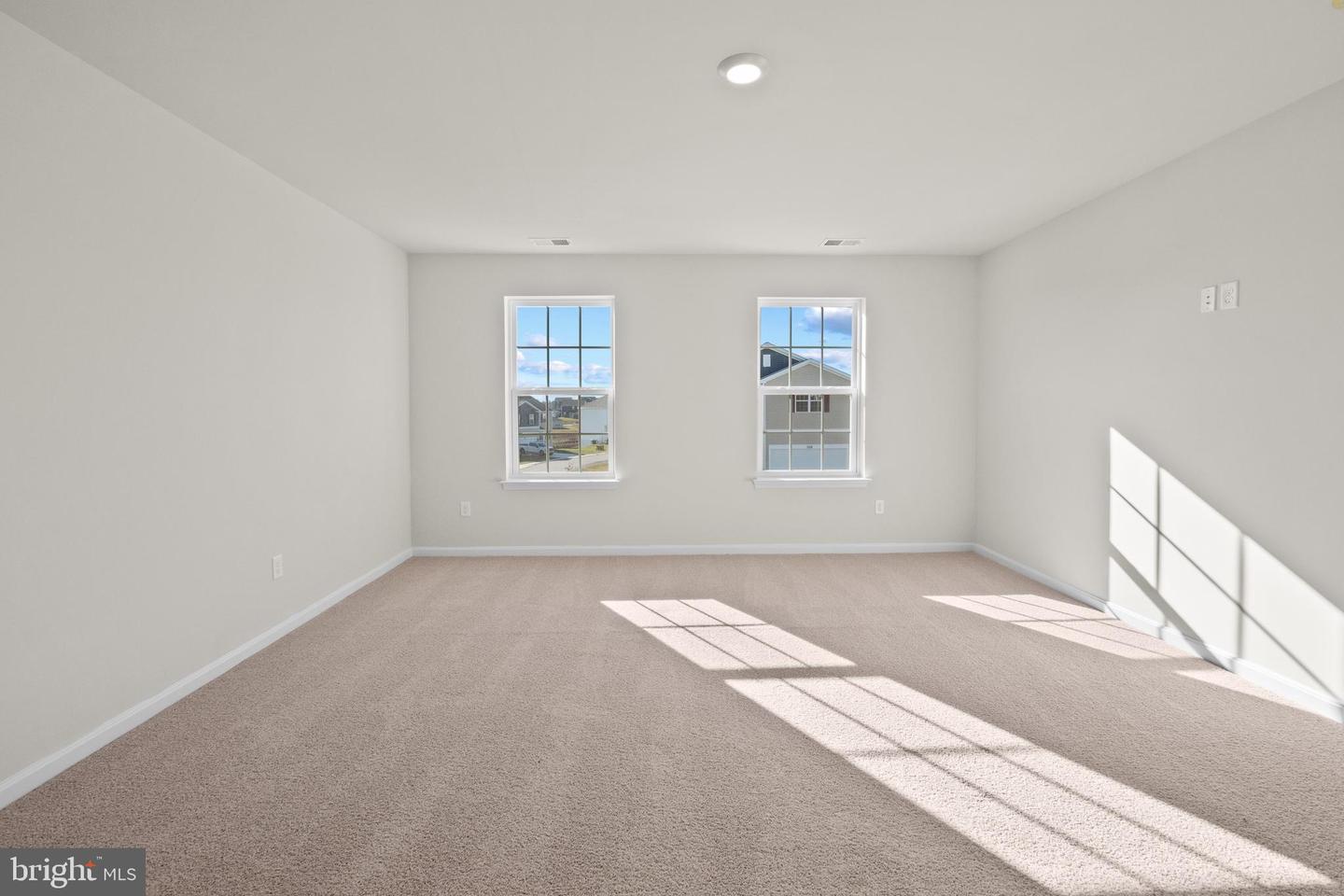 811 Spikeresh Way Property Photo 18