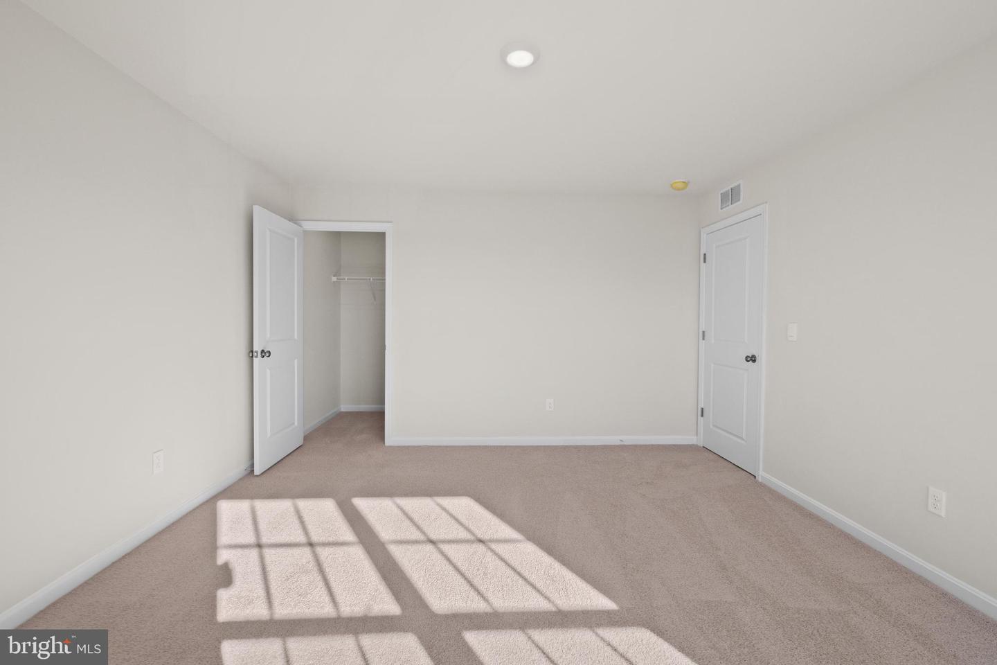 811 Spikeresh Way Property Photo 22