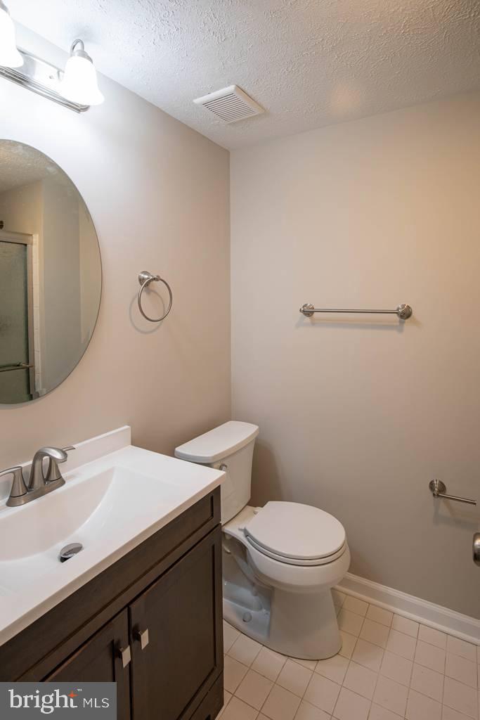 344 Honey Locust Ct Property Photo 18