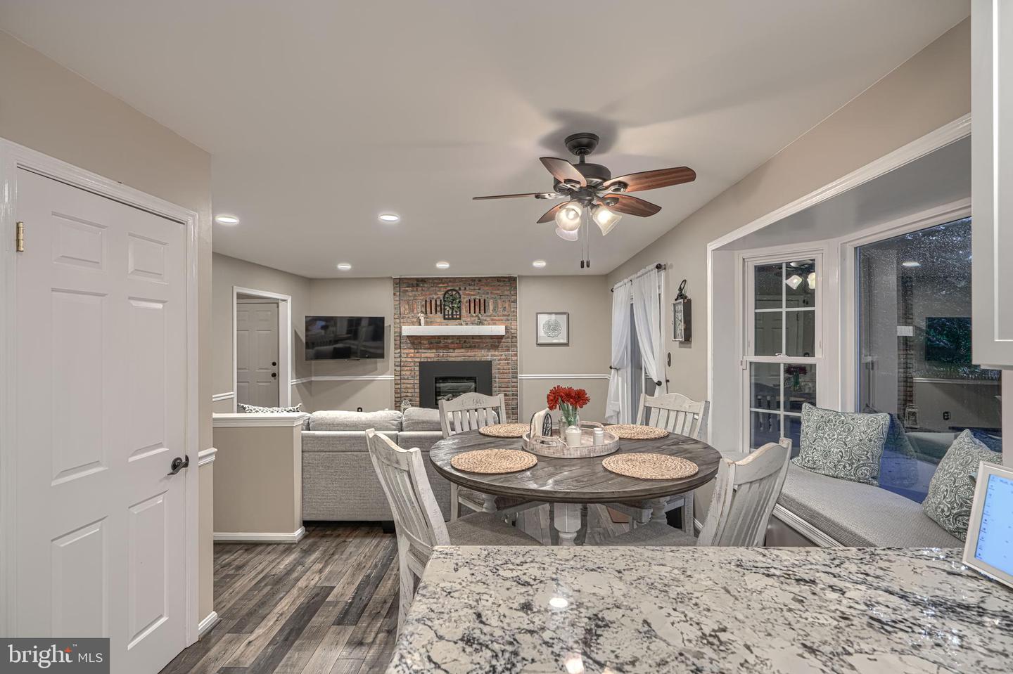 500 Stonehue Ct Property Photo 18